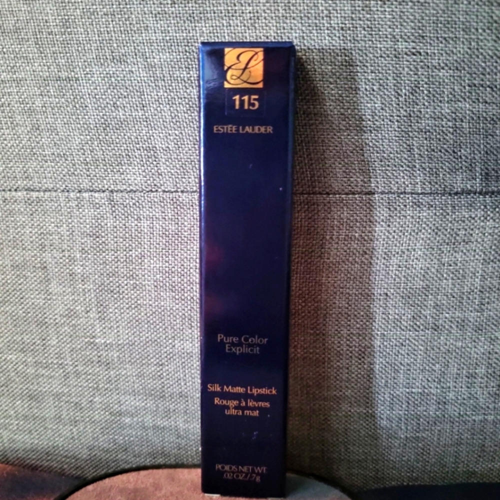 Estee Lauder Pure Color Explicit Lipstick